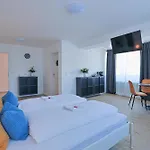 Kassel Rooms 3*