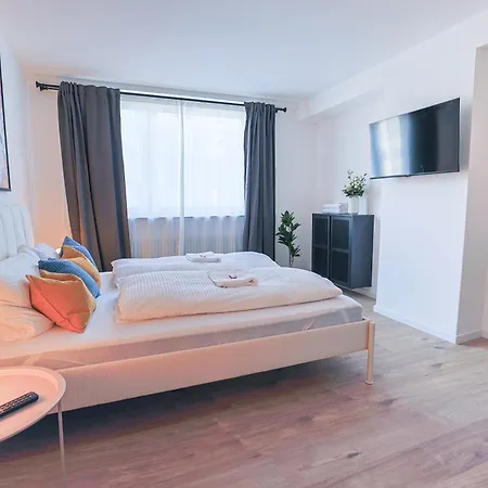 Kassel Rooms * كاسيل